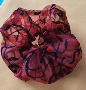 Haargummi. Scrunchie. Haarband. Haargummiband. Zopfband. Organza. Bordo-schwarz - Bild 1 von 3
