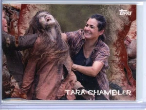 Caja de supervivencia Topps Walking Dead TARA CHAMBLER tarjeta paralela podrida 20 #12/25 - Imagen 1 de 2