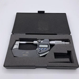 Mitutoyo 422-330-30 Digimatic Blade Micrometer, 0-1"/0-25.4mm SPC Output - Picture 1 of 16