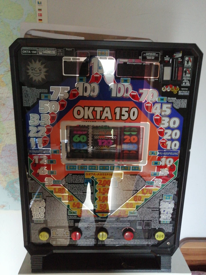 Spielautomat Okta. 150, Typ :Profitech 3000 EU, neuwertig, voll funktionsfähig  - Bild 1 von 1