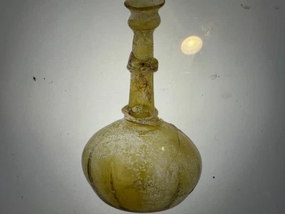 BOTELLA DE CRISTAL AMARILLA ISLÁMICA TEMPRANA ARQUEOLÓGICA.  H 5 1/2 pulg.  #306 Foto 1 de 4