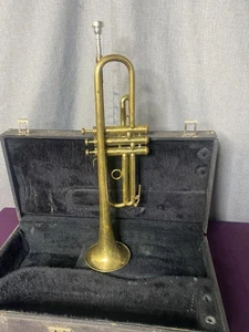 Tromba vintage senza nome ha solo un design per ricambi o riparazione + custodia rigida - Foto 1 di 13