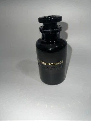 Louis Vuitton Ombre Nomade Eau de Parfum 100ML / 3.4 FL OZ Foto 1 de 4