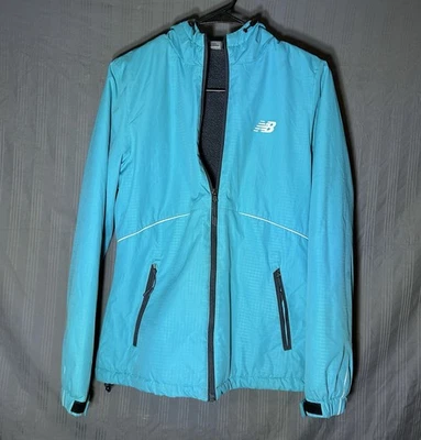 Abrigo para mujer New Balance verde azulado talla pequeña Foto 1 de 4