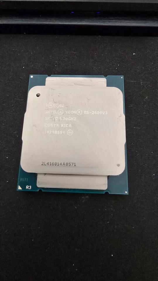 Intel Xeon E5-2609V3 1,9 GHz LGA 2011-3 Server CPU Processor SR1YC - Photo 1/1