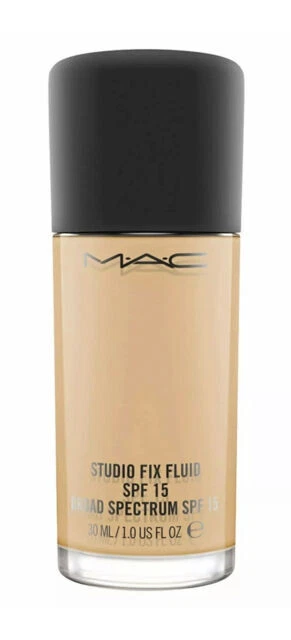 MAC Studio Fix Fluid Foundation with SPF15 - NC30
