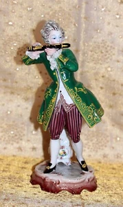 VINTAGE CAPODIMONTE STYLE PORCLEAIN FIGURINE 18TH C MUSICIAN Made Italy as found - Picture 1 of 24