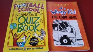 Diary of a Wimpy Kid + Football School The Amazing Quiz Book - Picture 1 of 5