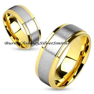 Anillo de acero inoxidable y oro con nombre grabado láser personalizado opcional - M4586 - Imagen 1 de 8
