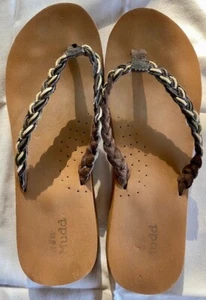 MUDD Womens FLIP FLOP SANDALS - SIZE 8 Braided Brown Vacation Cruise COMFORTABLE - Picture 1 of 4