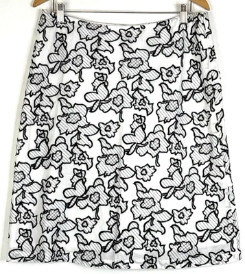 Jones Wear Womans Size 12 Skirt Floral Embroidered A Line White Black Classic - Image 1 of 4