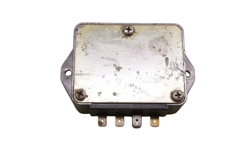 杜卡迪 750 Sport SS GT 斜角圆形外壳整流器调节器 12v 34 41 13 *RG27 — 第 1/4 张图片