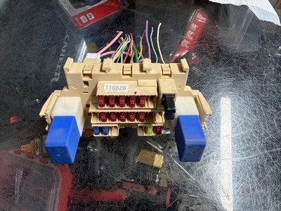 2012 Nissan Rougue SUV OEM 2008-2013 NISSAN ROGUE INTERIOR CABIN FUSE BOX - Image 1 of 4