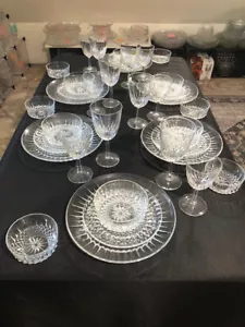 Diamant by Cristal D'Arques-Durrand - 36pc Dinnerware Set - Picture 1 of 3