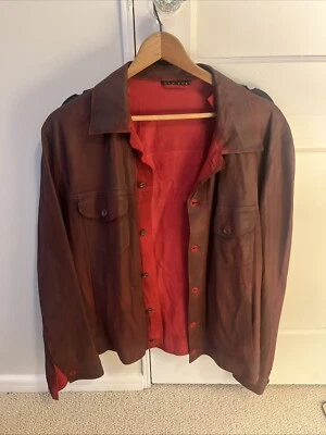 CHAQUETA CAMISA HUGO BOSS JENA ROJA PARA HOMBRE SUAVE Gamuza Cuero PIEL DE CABRA Falta Botón Foto 1 de 4