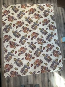 Croscill 69 x 52” Polyester Tablecloth Mosiac Leaf Leaves Pattern Multicolor - Picture 1 of 6