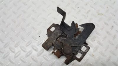 Защелка капота в сборе подходит для 00-06 SUBURBAN 1500 15756432 - Изображение 1 из 4