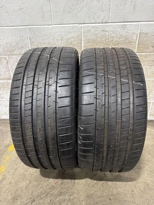 2x P265/35R21 Michelin Pilot Super Sport TO 10/32 101 Y Used Tires 2653521 - Image 1 of 4