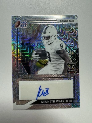 2022 Leaf Pro Set Metal - Kenneth Walker III #PA-KW2 Silver Mojo /25 (AU, RC) - Image 1 of 2
