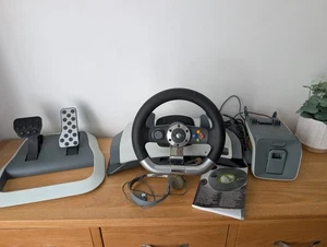 Xbox 360 Wireless Racing Wheel mit Force Feedback - Pedale - Klemme - Bild 1 von 24