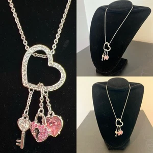 Y2K SWAROVSKI RHODIUM CHAIN NECKLACE PINK RHINESTONE HEART LOCK KEY SHIPS FREE - Picture 1 of 9