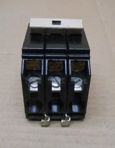 MARTELLO TAGLIERINA CH3100 INTERRUTTORE 100 AMP 3 POLI 120/240VAC GANCIO CLIP METALLO - Foto 1 di 4