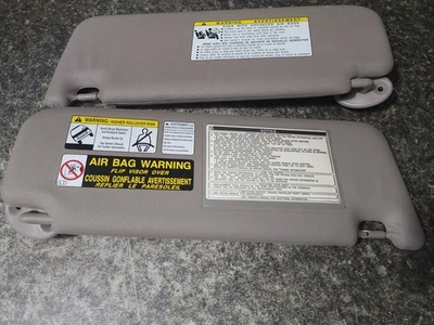 03-09 Toyota 4Runner Left Right Sun Visor Shades Lighted Vanity Pair Beige OEM Foto 1 de 4