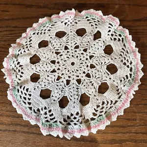 Vtg Homemade Doily 9.5” Diameter White With Green & Pink Edge - Picture 1 of 5