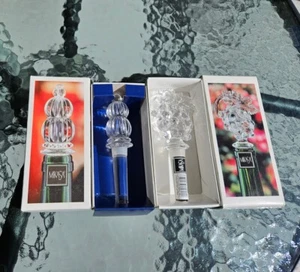 Juego de 2 tapones para botellas de vino austriacas Mikasa Montrey y uvas fruta - Imagen 1 de 7