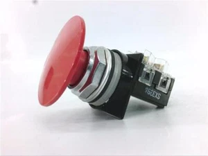 CR104PBM91R6 GE PUSHBUTTON 60MM MUSHROOM 10A 1NO/1NC 600VAC/DC RED NEW - Picture 1 of 1