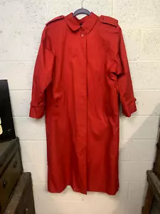 Vintage roter Burberry Regenmantel (L) - Bild 1 von 10