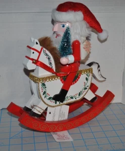 NEU SCHLITTENHÜGEL Holz Nussknacker Schaukelpferd WEIHNACHTSMANN 11"H + Baum festliche Dekoration - Bild 1 von 4