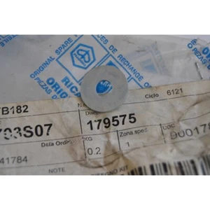 Rondella serbatoio carburante Fuel tank washer Piaggio Hexagon 125 150 180 250 - Picture 1 of 2