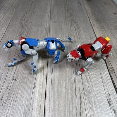 Piezas/usado - Playmates 2017 Voltron Legendary Defender Red & Blue Lion Foto 1 de 4