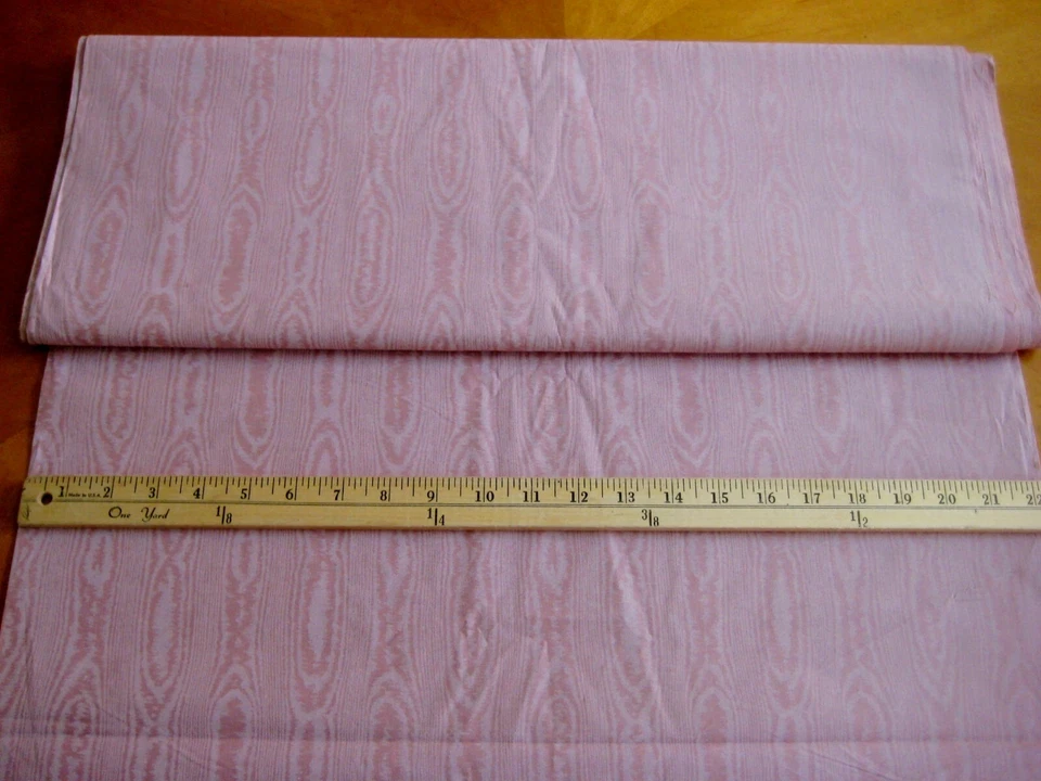 4 yards pink tone on tone fabric cotton great for quilting or general sewing - Image 1 of 2