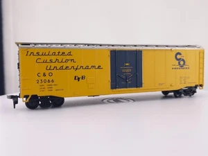 Athearn HO Scale 50' Plug Door Box Car Chesapeake and Ohio C & O 23066 Train Car - Bild 1 von 14