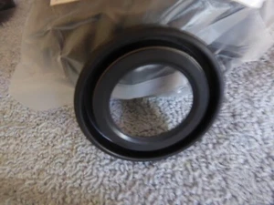 Datsun Roadster Rear Inner Axel Seal, All 1600 and 2000 models - Bild 1 von 3