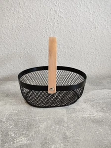 Schwarzer Metallkorb Korb mit Bambusgriff - Bild 1 von 7