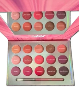 Profusion Colour Spell "Berry Into Hue" 15 Color Shadow Palette Makeup BRAND NEW - Picture 1 of 4