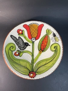 "Plato de flores de pájaro Selina Kennedy Redware cerámica 7,25"" firmado pintado a mano" - Imagen 1 de 14
