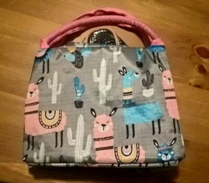 South America Llama and cactus Small Insulated Lunch Bag - Picture 1 of 1