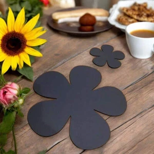 Daisy Placemats & Coasters - Matt Colours - Picture 1 of 12