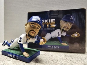 Mookie Betts Los Angeles Dodgers MLB 2023 SGA Bobblehead NIB 2022 GG - Picture 1 of 16