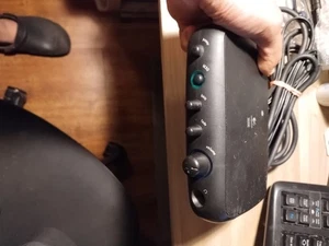 Logitech Modèle Z560 THX Ordinateur Haut Parleur Contrôleur Pod Occasion - Photo 1/1