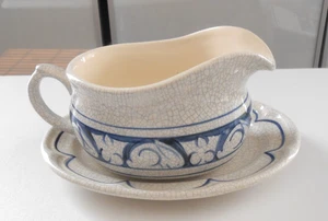 Dedham Blumenschuppen Crackle Keramik Sauciere und Unterteller Hasen Häschen - Bild 1 von 9