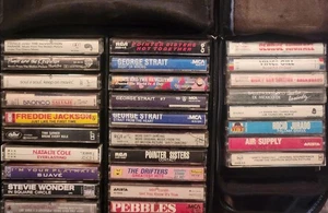 Mixed Lot 28 Cassete Tape 80's Pop Country R & B Soul Funk Disco Jazz Rock - Imagen 1 de 5