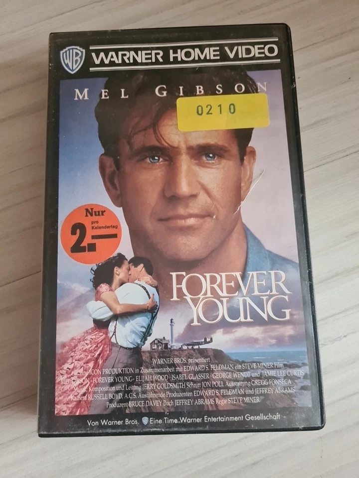Warner - Forever Young - VHS/Komödie/Mel Gibson/Jamie Lee Curtis/Elijah Wood - Bild 1 von 1