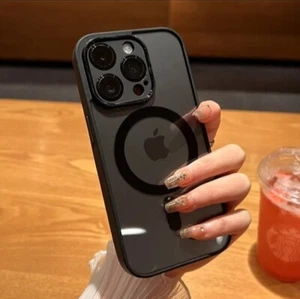 Magnetic case for iPhone - Afbeelding 1 van 8