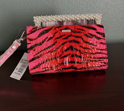 Brahmin Rosa y Rojo (Feline Ombre) Margarita, Muñequera, Bolso de Mano, Catchall, Maquillaje Foto 1 de 4