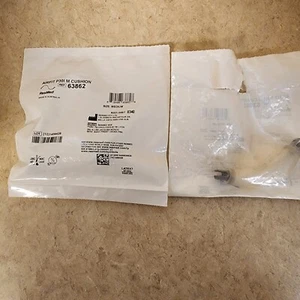 Airfit P30I Adult Med Cushion- Pack damaged but unopened. #63862 Sold individual - Picture 1 of 1